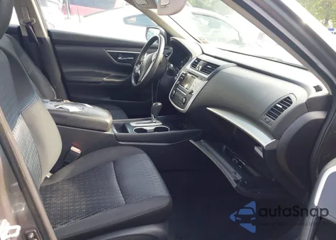 2016 Nissan Altima 2.5/2.5 S/2.5 Sl/2.5 Sr/2.5 Sv z USA, uszkodzony, nr VIN 1N4AL3AP7GC154728